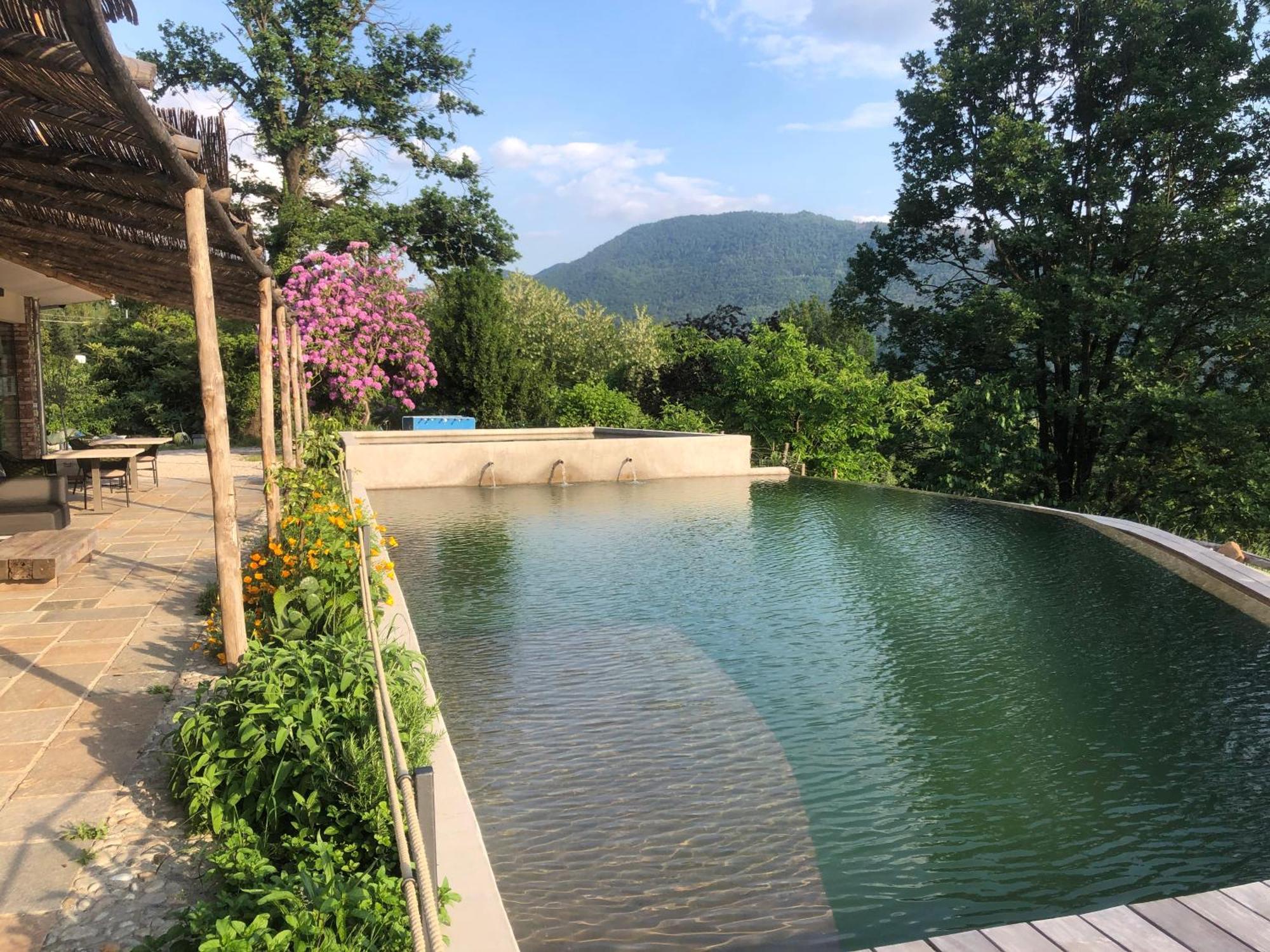 Agriturismo Voeuja Lago Maggiore ลุยโน ภายนอก รูปภาพ